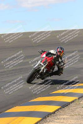 media/Mar-20-2023-Moto Forza (Mon) [[d0bbc59e78]]/3-C Group (Red)/Session 2 (Bowl)/